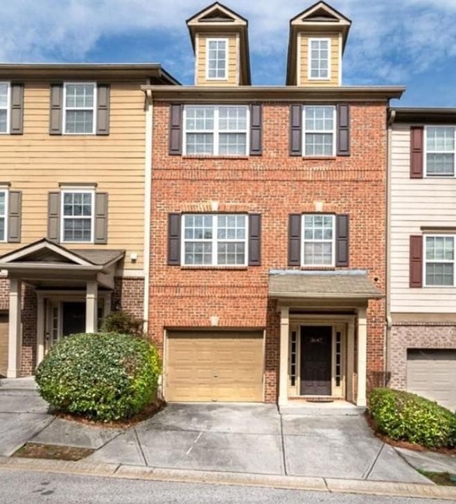 3647 Utoy Drive, Atlanta, GA 30331 — most recent listing photo