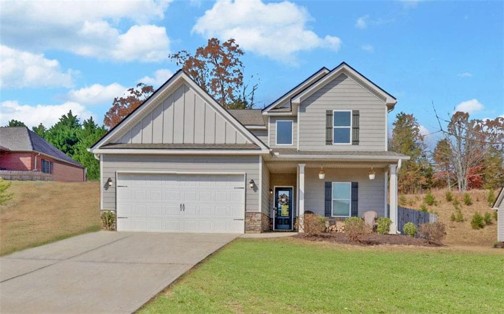 4 bedroom, 3 bathroom single family residence sold at 241 Huntington Manor Court, Cornelia, GA 30531