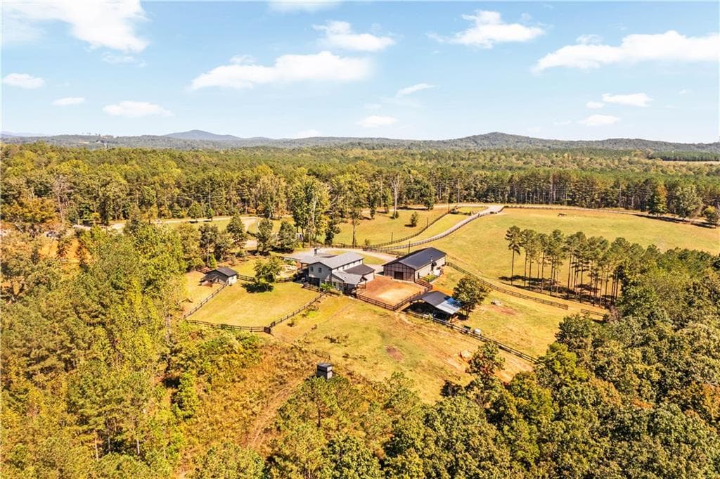 5 bedroom, 5 bathroom single family residence sold at 3547 Reavis Mountain Road, Ball Ground, GA 30107