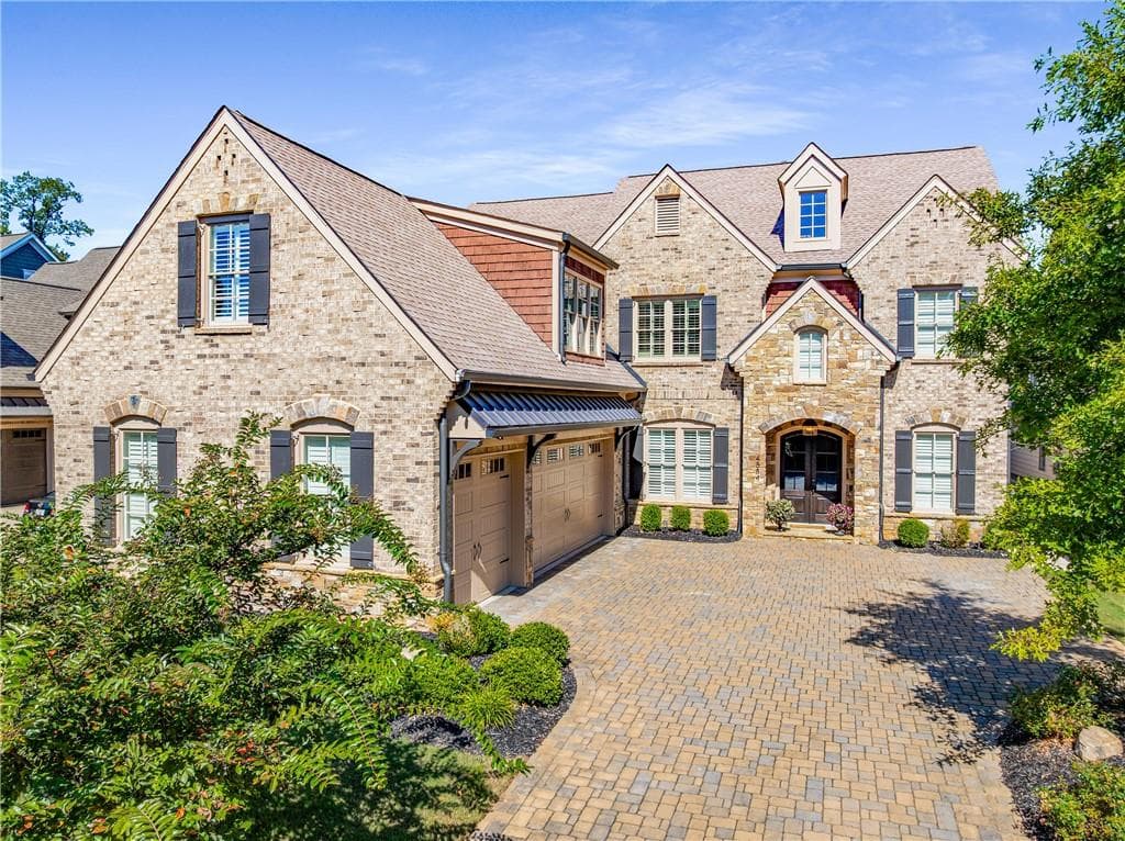 5 bedroom, 6 bathroom, 5,069 sq ft single family residence sold at 4584 Oakside Point, Marietta, GA 30067