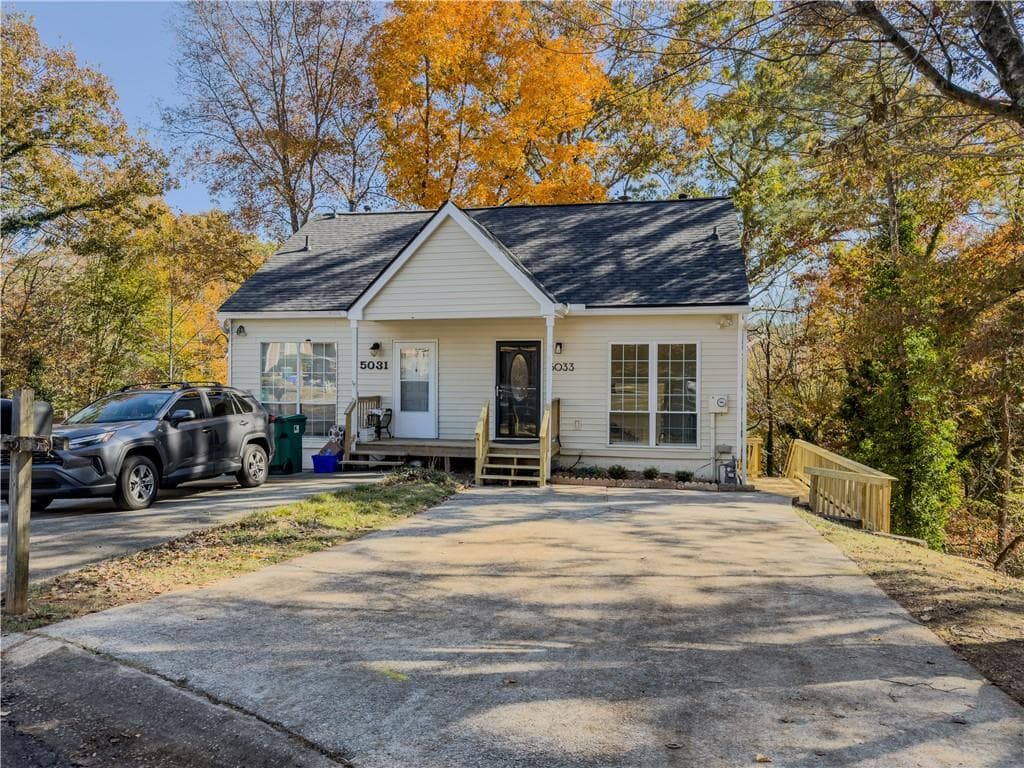 5033 David Place, Smyrna, GA 30082 — most recent listing photo