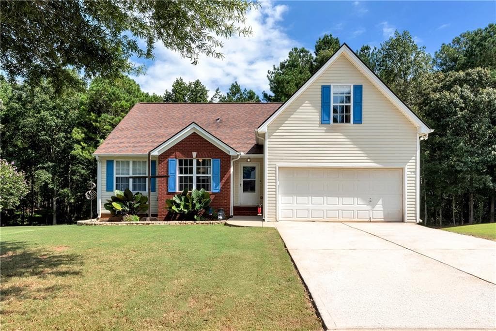 5 bedroom, 3 bathroom, 3,114 sq ft single family residence sold at 5503 Amber Cove Way, Flowery Branch, GA 30542