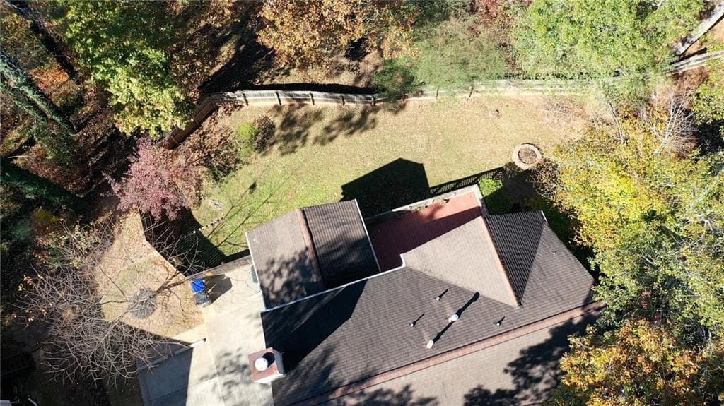 4 bedroom, 3 bathroom, 2,064 sq ft single family residence sold at 1702 Windsor Chase Court, Lawrenceville, GA 30043
