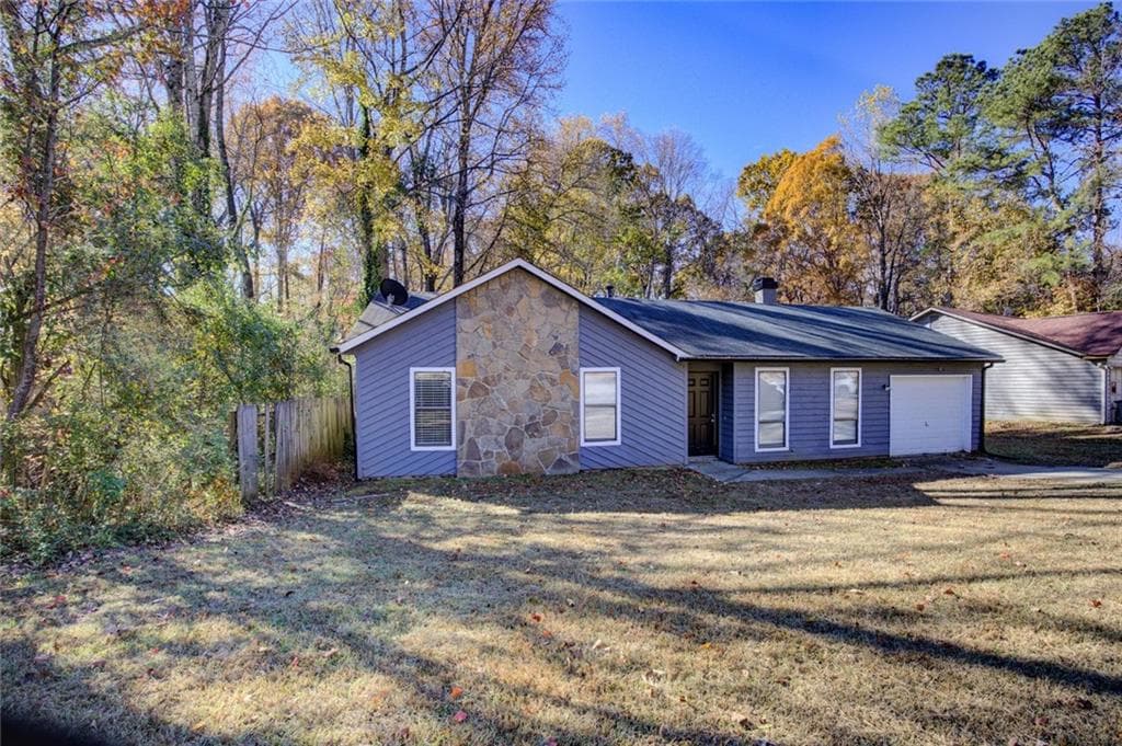 860 Forest Path, Stone Mountain, GA 30088 — most recent listing photo