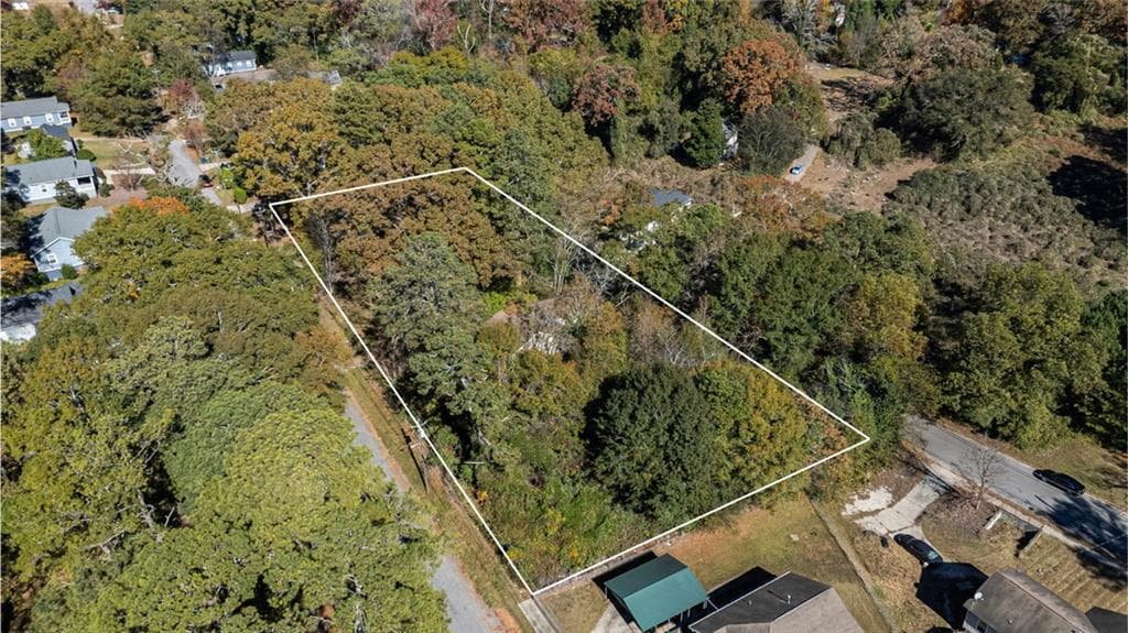 2 bedroom, 1 bathroom, 720 sq ft single family residence for sale at 2212 Pryor Road, Atlanta, GA 30315