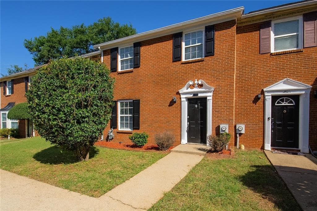 2 bedroom, 3 bathroom, 1,496 sq ft townhouse sold at 1505 Paces Ferry North Drive, Smyrna, GA 30080