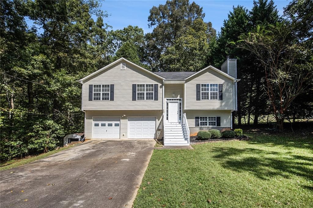 6560 Chickasaw Drive, Douglasville, GA 30135 — most recent listing photo