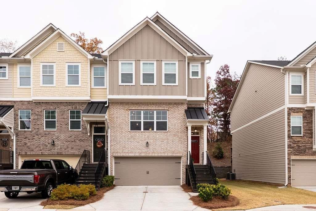 2527 Hedgeway Circle, Kennesaw, GA 30144 — most recent listing photo