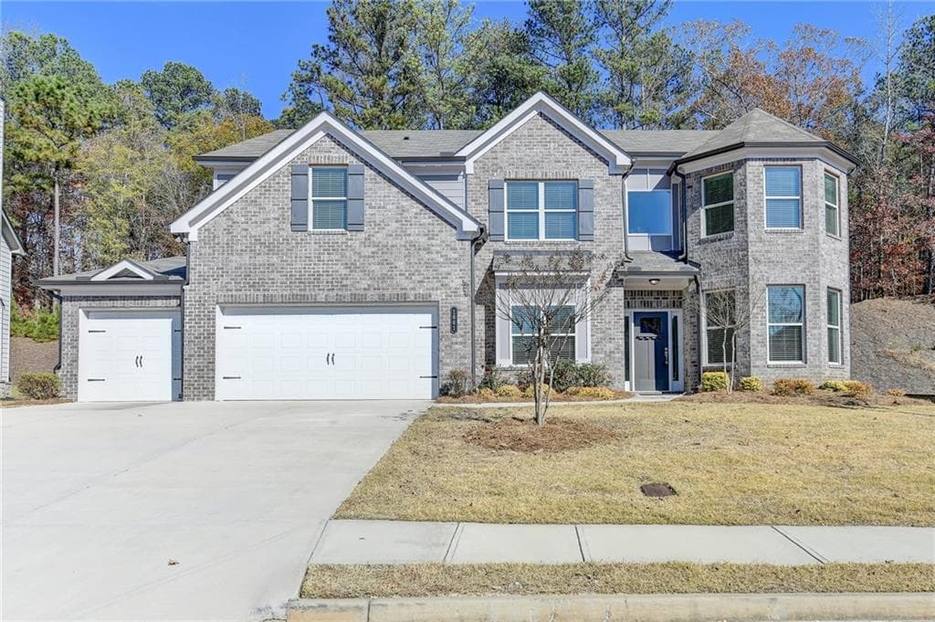 5 bedroom, 3 bathroom, 3,150 sq ft single family residence sold at 1661 Silver Crest Way, Hoschton, GA 30548