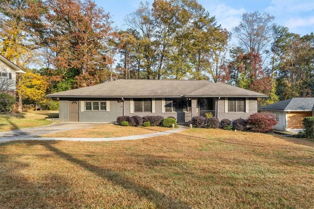 3 bedroom, 3 bathroom, 2,165 sq ft single family residence sold at 1291 CAROLYN Drive, Atlanta, GA 30329