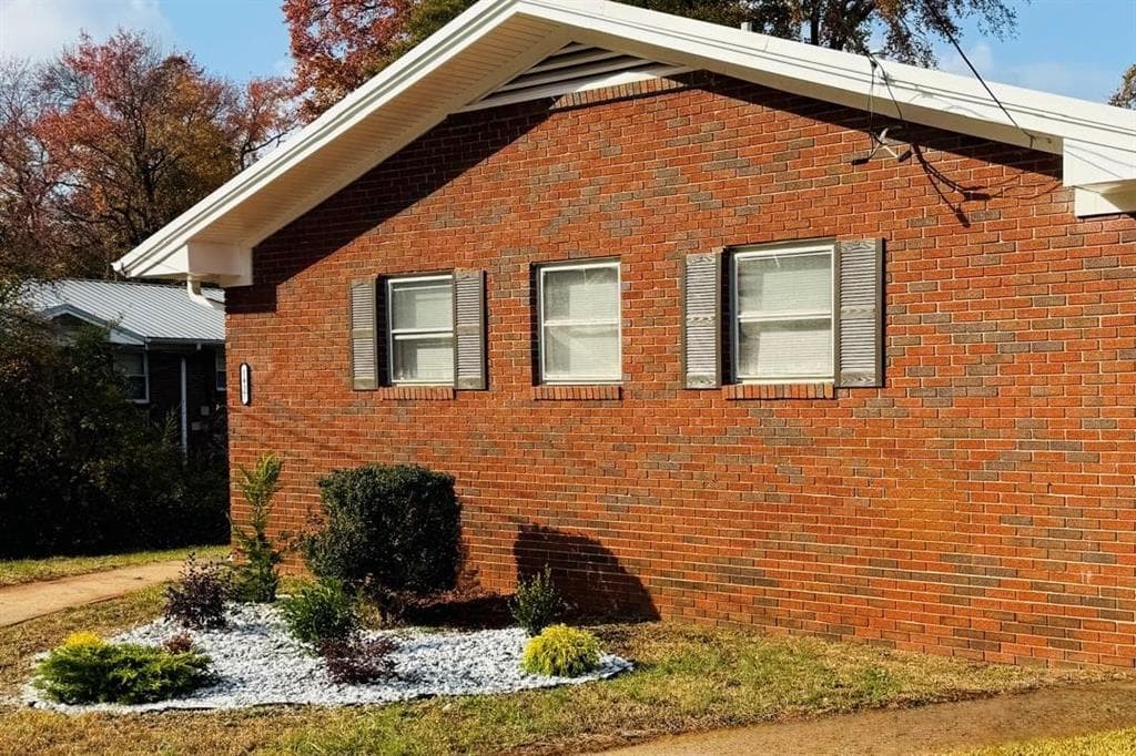 duplex sold at 1437 Vesta Avenue, Atlanta, GA 30344