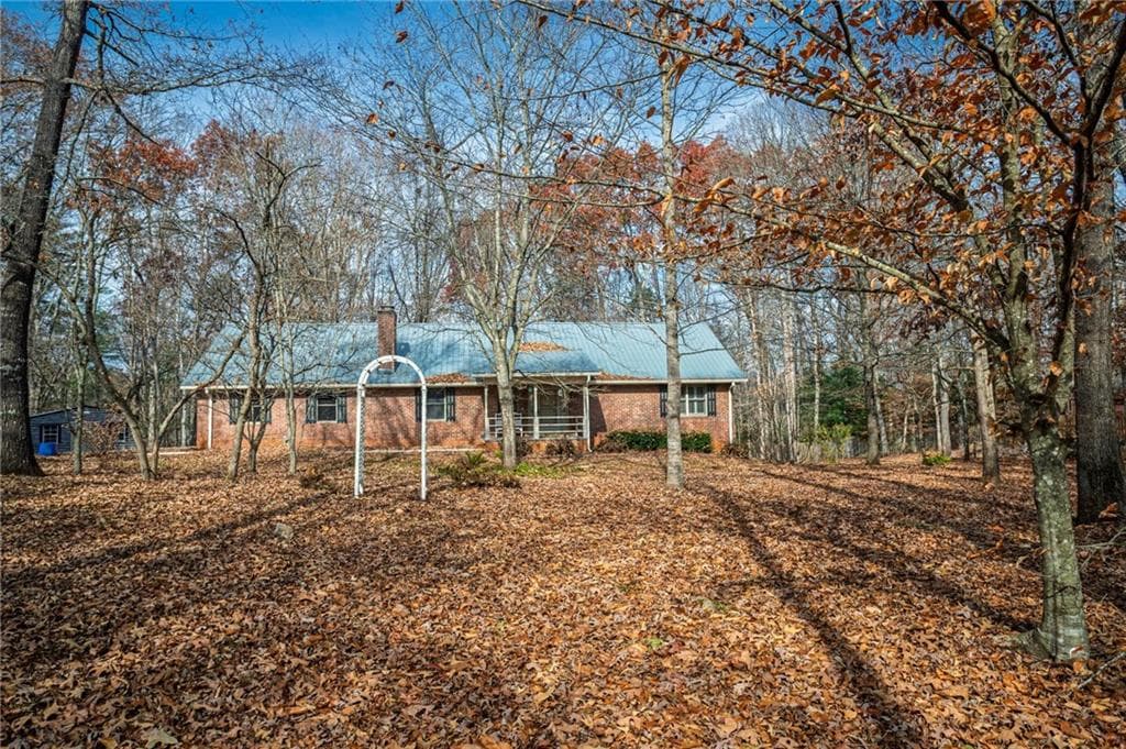 323 McCartan Trail, Clarkesville, GA 30523 — most recent listing photo