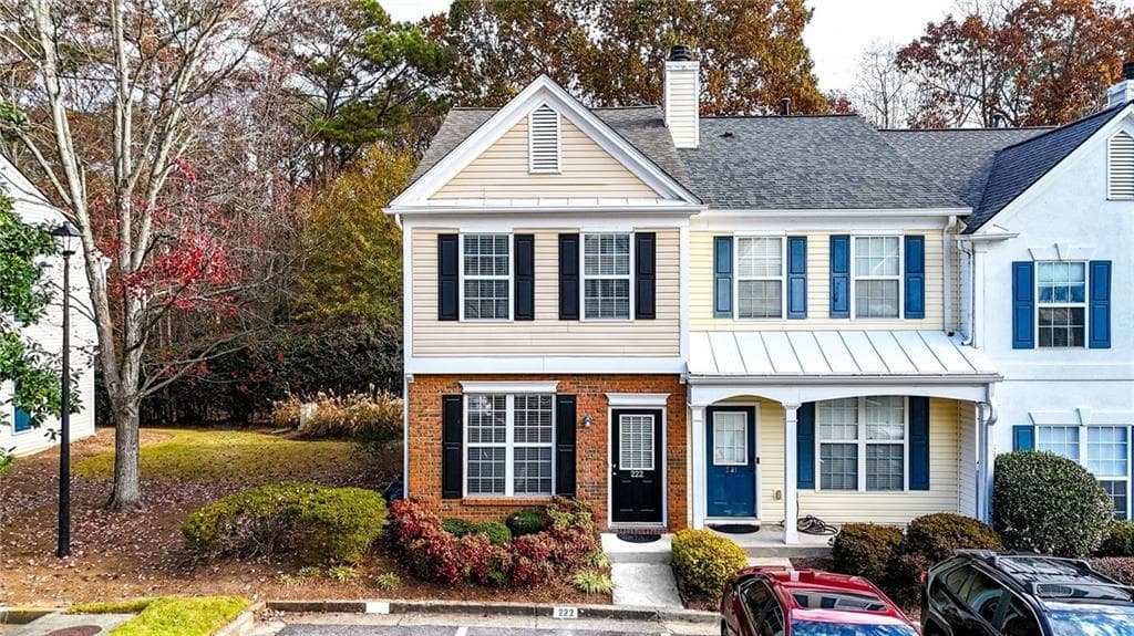 2 bedroom, 3 bathroom, 1,216 sq ft townhouse sold at 222 Buckland Drive, Alpharetta, GA 30022