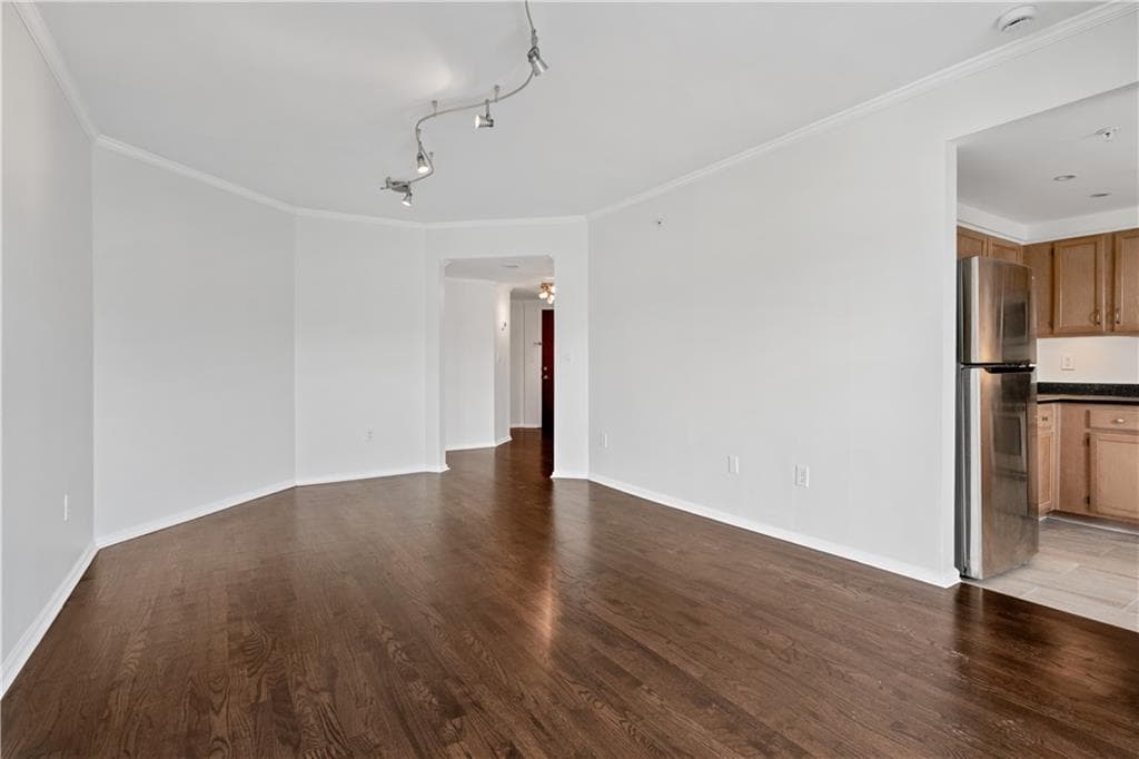 2 bedroom, 2 bathroom, 1,215 sq ft condominium sold at 199 14th Street 502, Atlanta, GA 30309