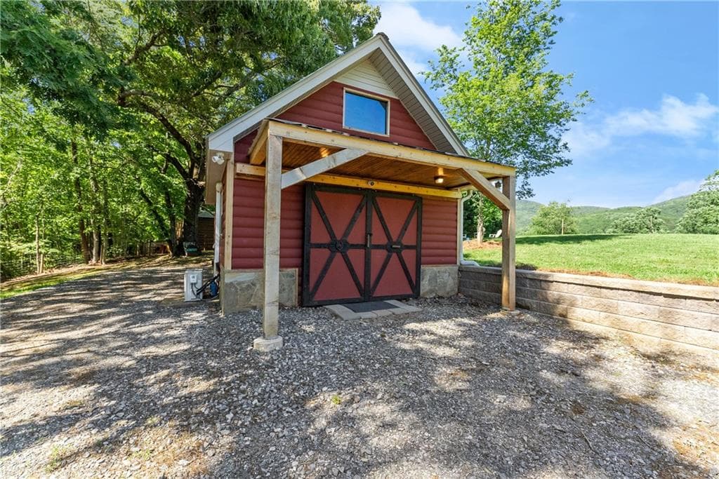 1 bedroom, 1 bathroom other sold at 0 Harkins Road, Cleveland, GA 30528