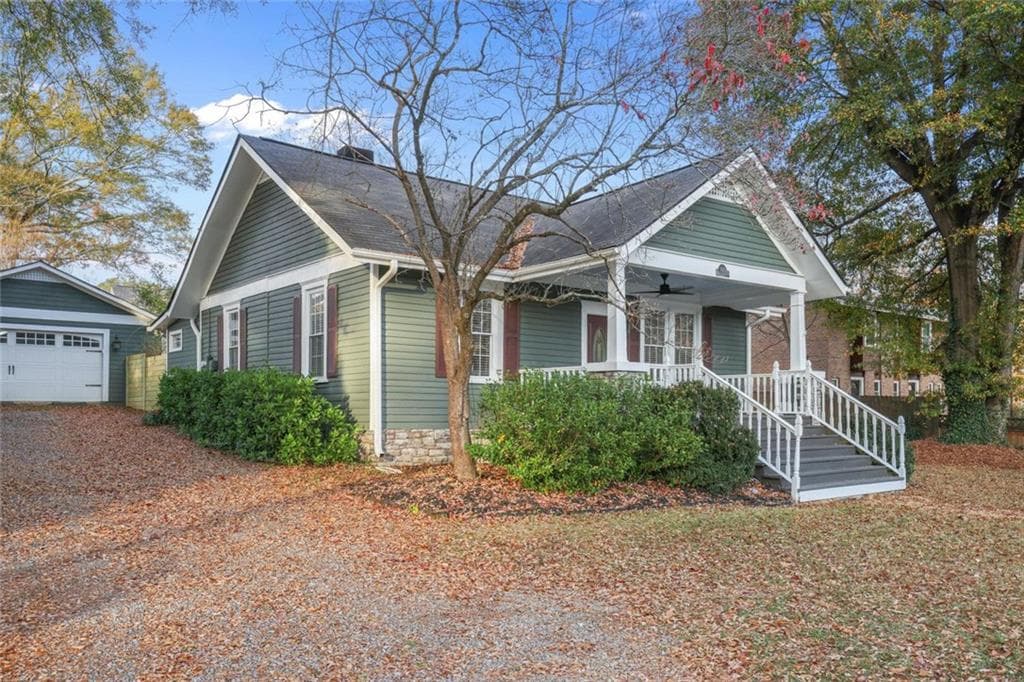 1055 Powder Springs Street, Smyrna, GA 30080 — most recent listing photo