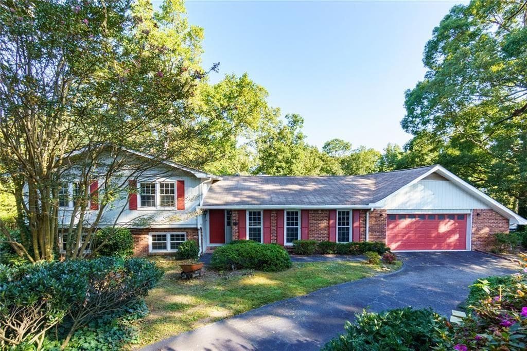 3 bedroom, 3 bathroom, 3,067 sq ft single family residence sold at 4201 Fairgreen Terrace, Marietta, GA 30068