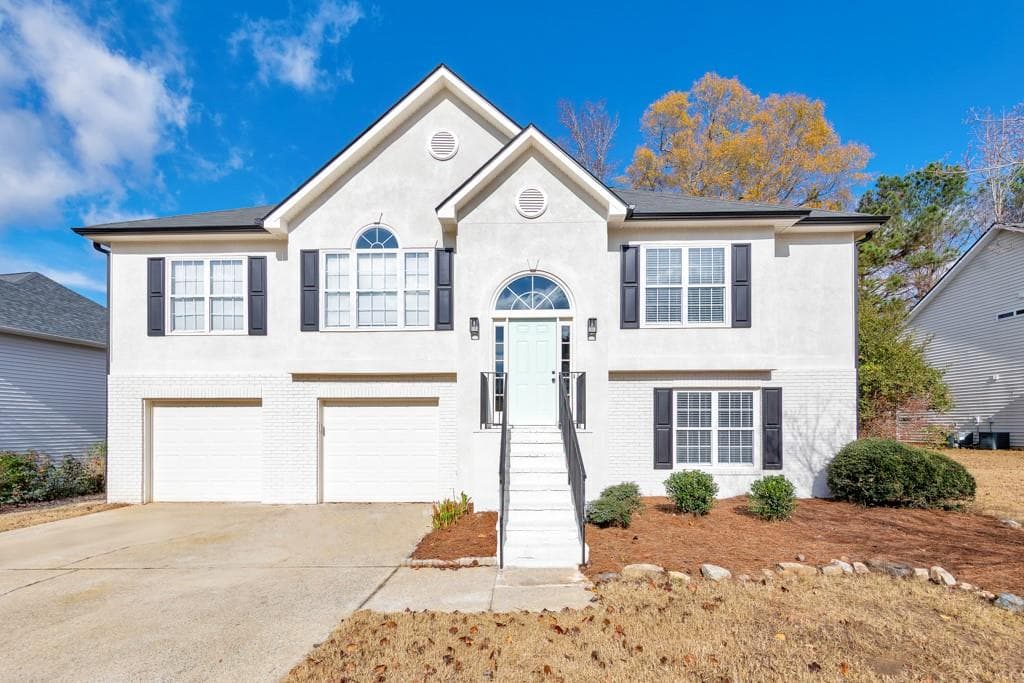 5 bedroom, 3 bathroom, 2,538 sq ft single family residence sold at 3010 Andora Drive, Marietta, GA 30064