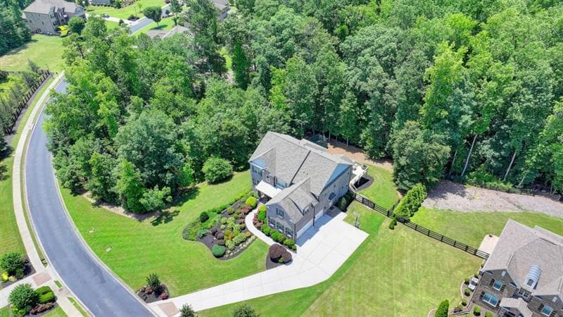 6 bedroom, 5 bathroom, 5,564 sq ft single family residence sold at 2960 Manorview Lane, Milton, GA 30004