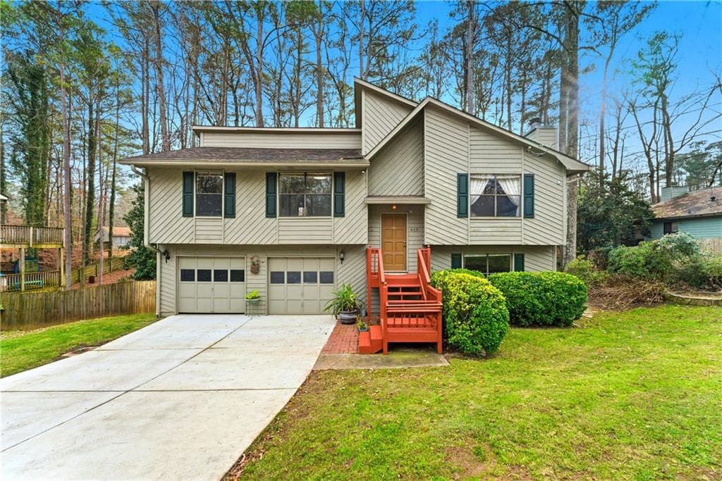 419 Ridgetop Drive, Acworth, GA 30102 — most recent listing photo