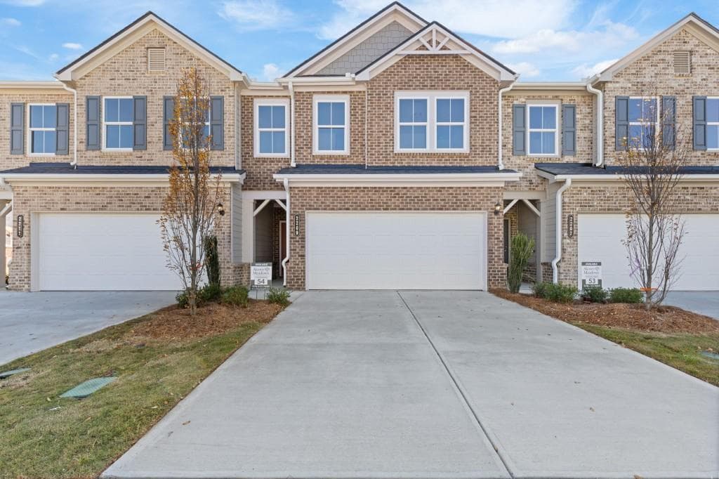3 bedroom, 3 bathroom, 1,836 sq ft townhouse sold at 2209 Chant Street, Dacula, GA 30019