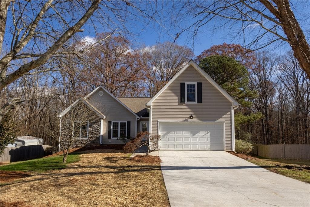 4 bedroom, 3 bathroom, 1,910 sq ft single family residence sold at 1070 Leighs Brook Way, Dacula, GA 30019
