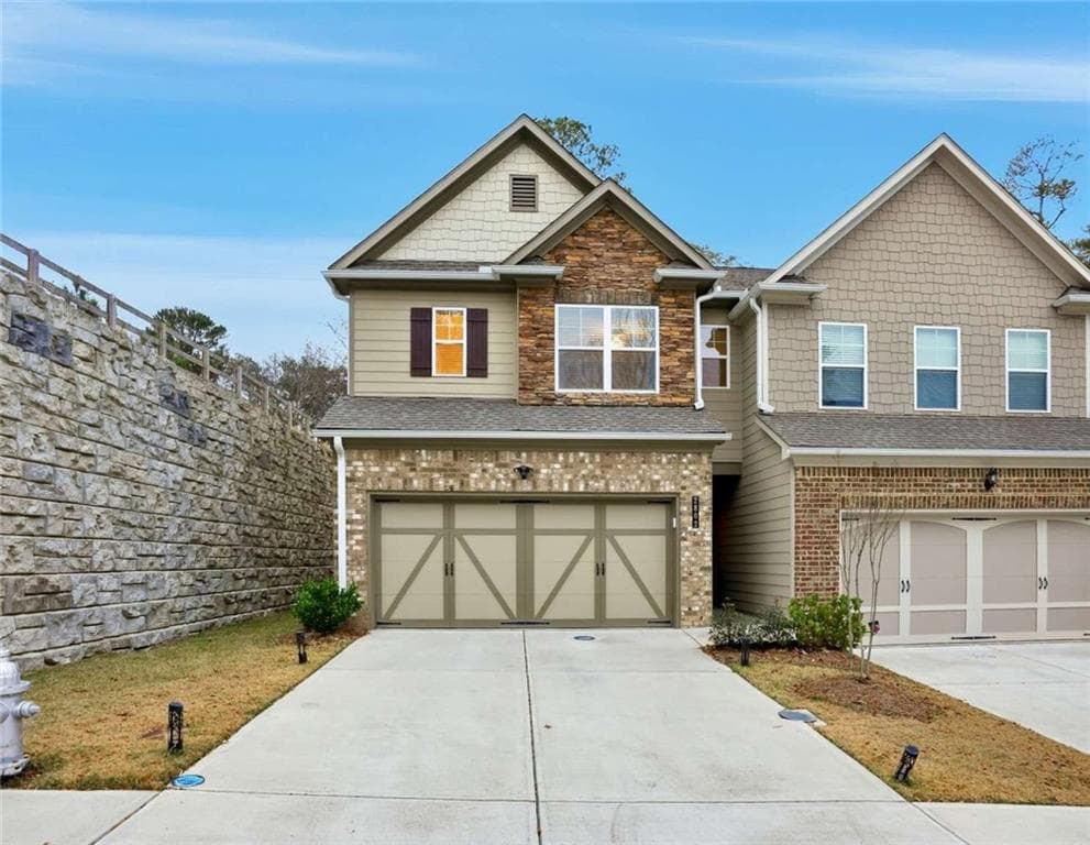 3 bedroom, 3 bathroom, 1,898 sq ft townhouse sold at 2802 Cadence Walk Road, Atlanta, GA 30360