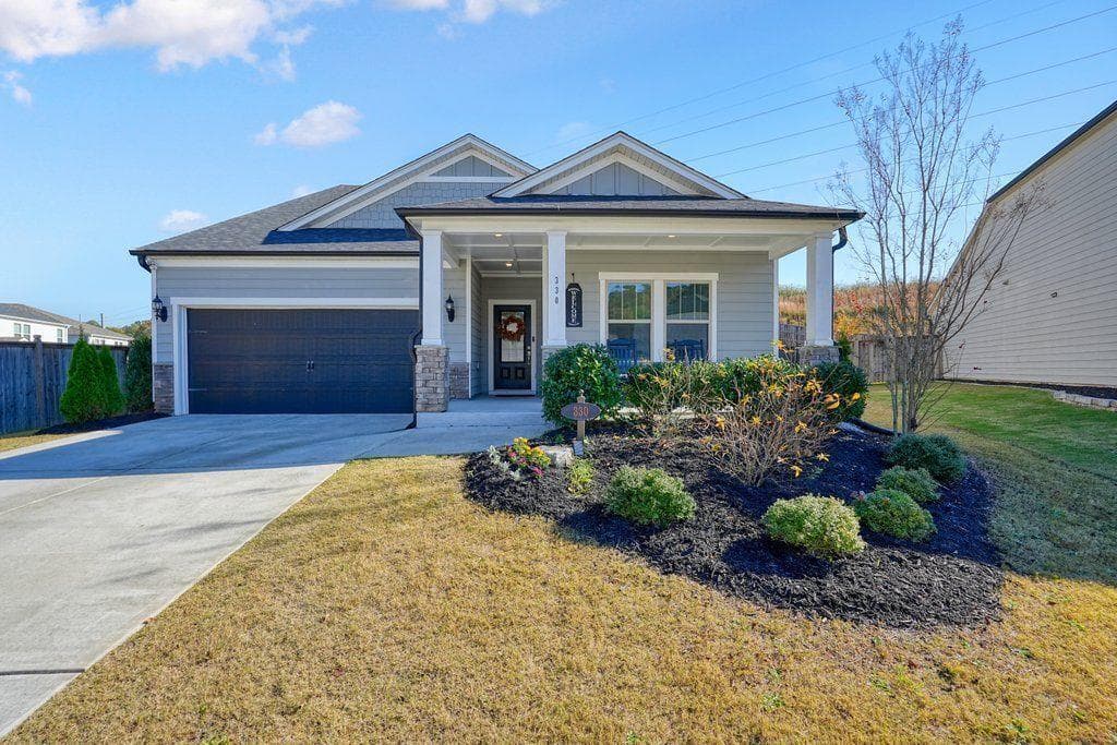 4 bedroom, 3 bathroom, 2,535 sq ft single family residence sold at 330 Davis Lane, Woodstock, GA 30188