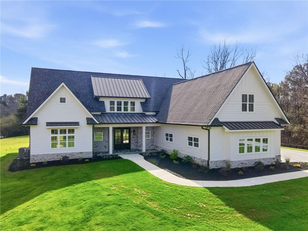 5 bedroom, 4 bathroom, 3,780 sq ft single family residence sold at 1248 Avery Road, Canton, GA 30115