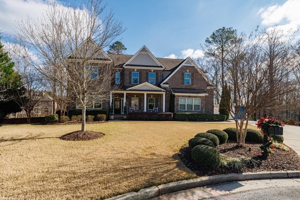 7 bedroom, 5 bathroom, 5,933 sq ft single family residence sold at 5250 Wilshire Xing, Cumming, GA 30040