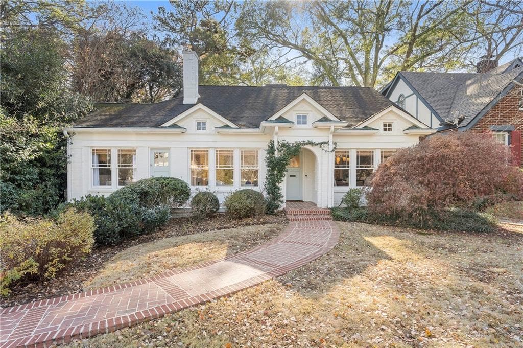 3 bedroom, 3 bathroom, 2,636 sq ft single family residence sold at 681 Yorkshire Road, Atlanta, GA 30306