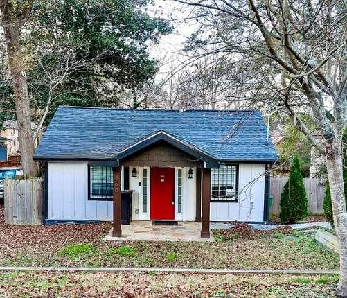 4 bedroom, 3 bathroom, 1,430 sq ft single family residence sold at 360 New Jersey Avenue, Atlanta, GA 30314