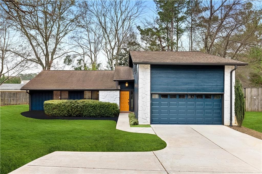 1217 Fairfield Drive, Marietta, GA 30068 — most recent listing photo