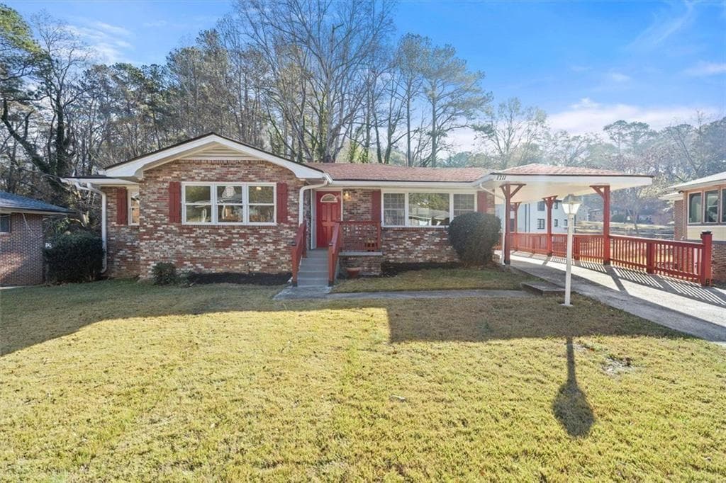5 bedroom, 3 bathroom, 2,400 sq ft single family residence sold at 1711 Detroit Avenue, Atlanta, GA 30314