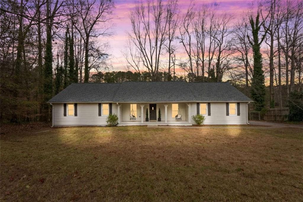 3 bedroom, 2 bathroom, 1,638 sq ft single family residence sold at 3180 NW Burnt Hickory Road, Marietta, GA 30064
