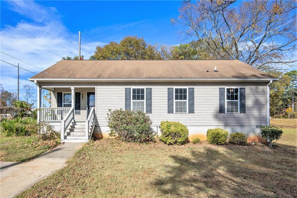 160 Roberts Street, Fairburn, GA 30213 — most recent listing photo