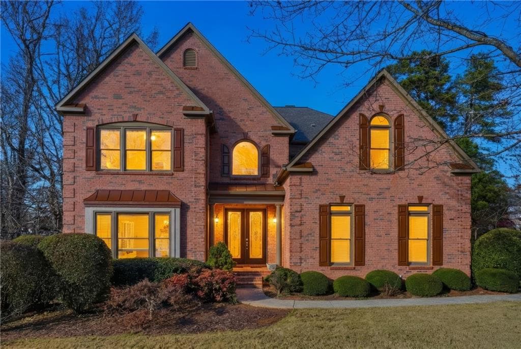 7 bedroom, 5 bathroom, 6,075 sq ft single family residence sold at 3303 Keenland Road, Marietta, GA 30062