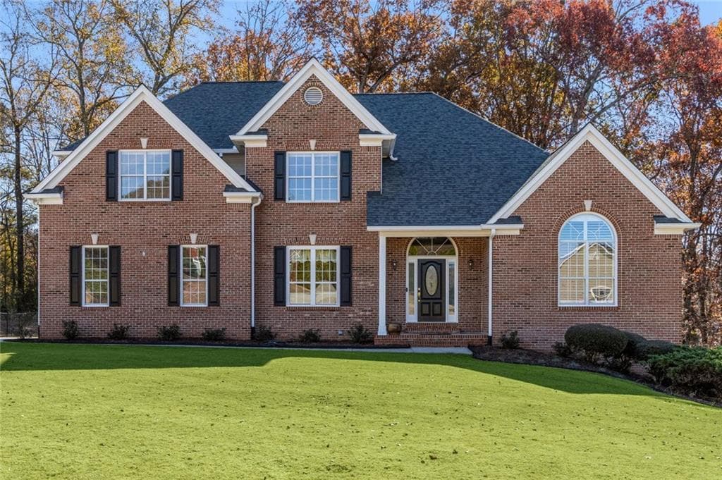 4 bedroom, 5 bathroom, 4,876 sq ft single family residence sold at 5926 Mount Water Trail, Buford, GA 30518