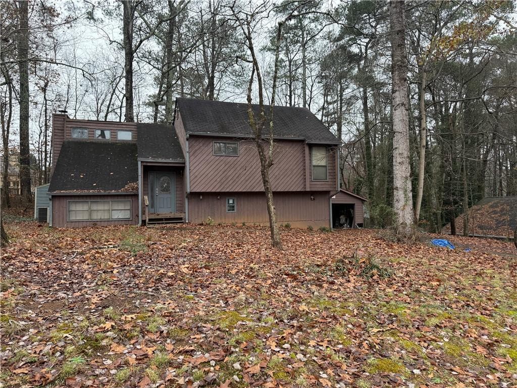 3 bedroom, 2 bathroom, 1,788 sq ft single family residence sold at 1882 Winding Creek Lane, Marietta, GA 30064