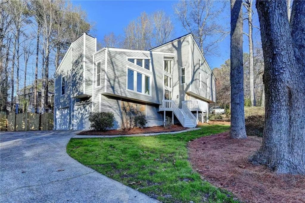2835 Sudbury Court, Marietta, GA 30062 — most recent listing photo
