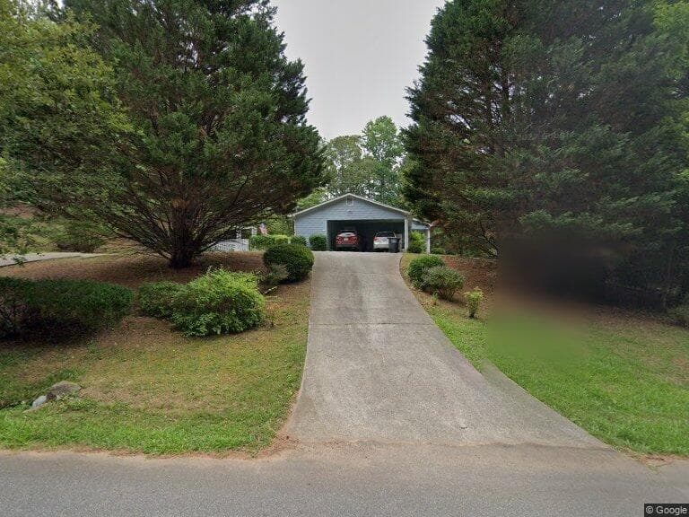 2 bedroom, 2 bathroom, 1,544 sq ft single family residence sold at 125 Honey Dew Drive, Canton, GA 30114