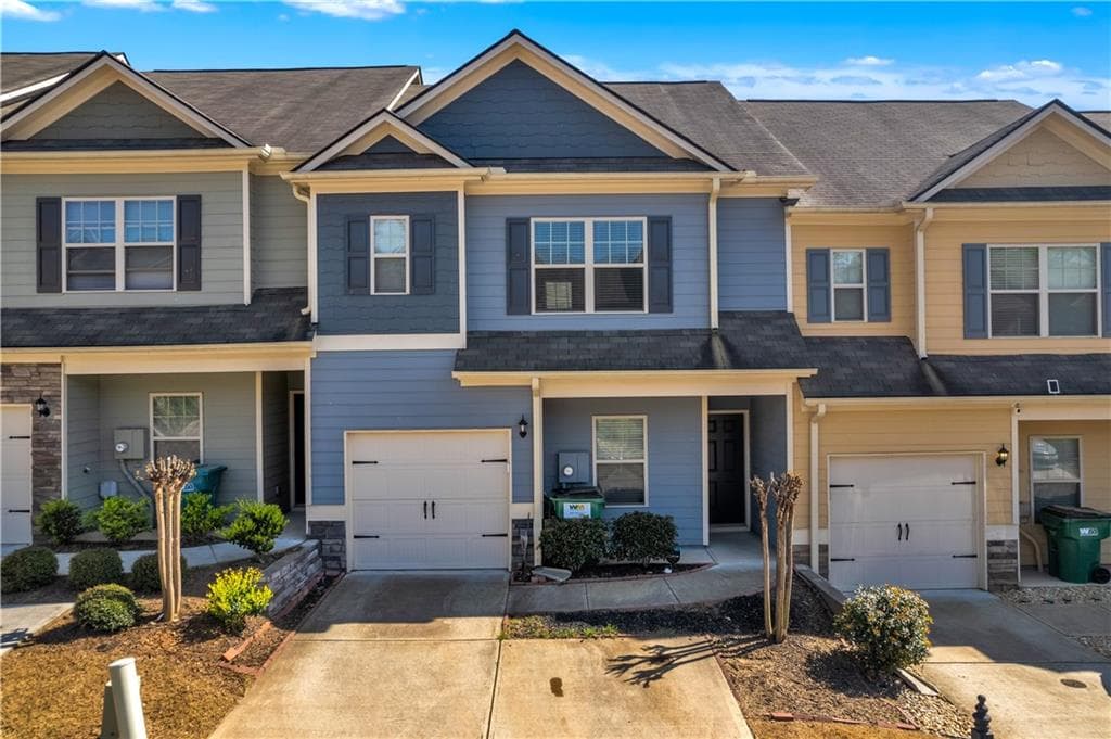 3 bedroom, 3 bathroom, 1,635 sq ft townhouse sold at 265 Valley Crossing, Canton, GA 30114