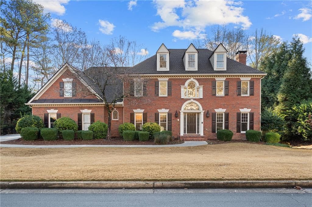 5 bedroom, 5 bathroom, 4,181 sq ft single family residence sold at 210 Tynebrae Place, Roswell, GA 30075