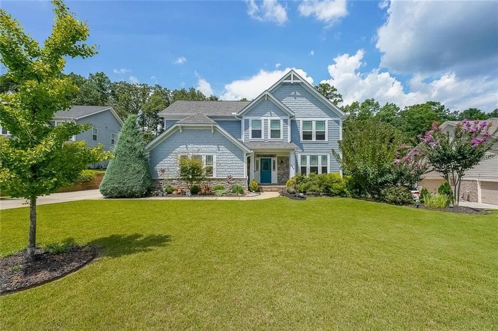 3 bedroom, 4 bathroom, 4,103 sq ft single family residence sold at 300 Sky High Trail, Canton, GA 30114