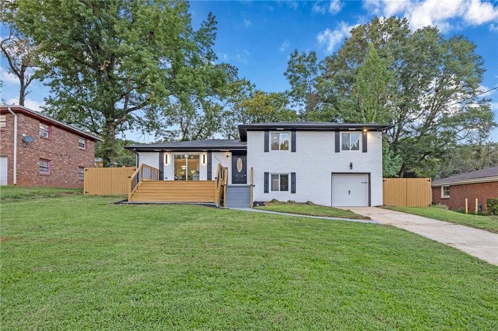 4 bedroom, 3 bathroom, 1,880 sq ft single family residence sold at 2377 Fontaine Circle, Decatur, GA 30032