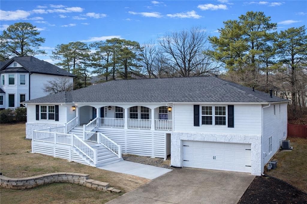4 bedroom, 3 bathroom, 3,160 sq ft single family residence sold at 1519 Willow Bend, Woodstock, GA 30188