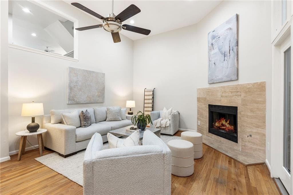 3 bedroom, 3 bathroom, 2,188 sq ft townhouse sold at 4010 Roswell Road B3, Atlanta, GA 30342