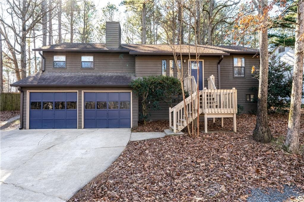 4 bedroom, 3 bathroom, 2,776 sq ft single family residence sold at 3753 Memorial Parkway, Kennesaw, GA 30152