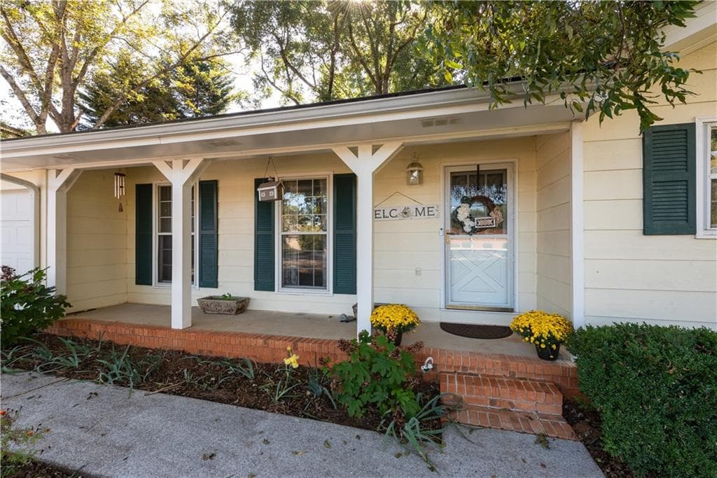 2598 Mountain View Road, Snellville, GA 30078 — most recent listing photo