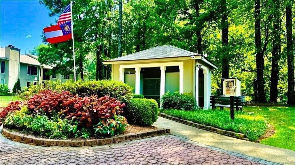 1 bedroom, 1 bathroom, 884 sq ft condominium for sale at 1387 Branch Drive, Tucker, GA 30084